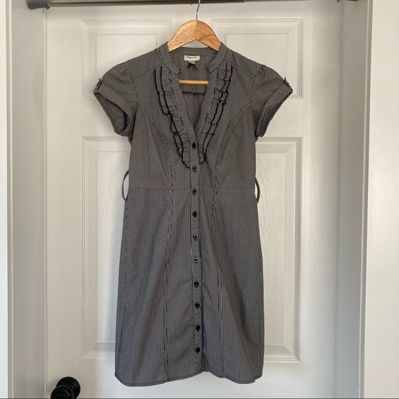 Dynamite cute striped dress - Picture 1 of 6